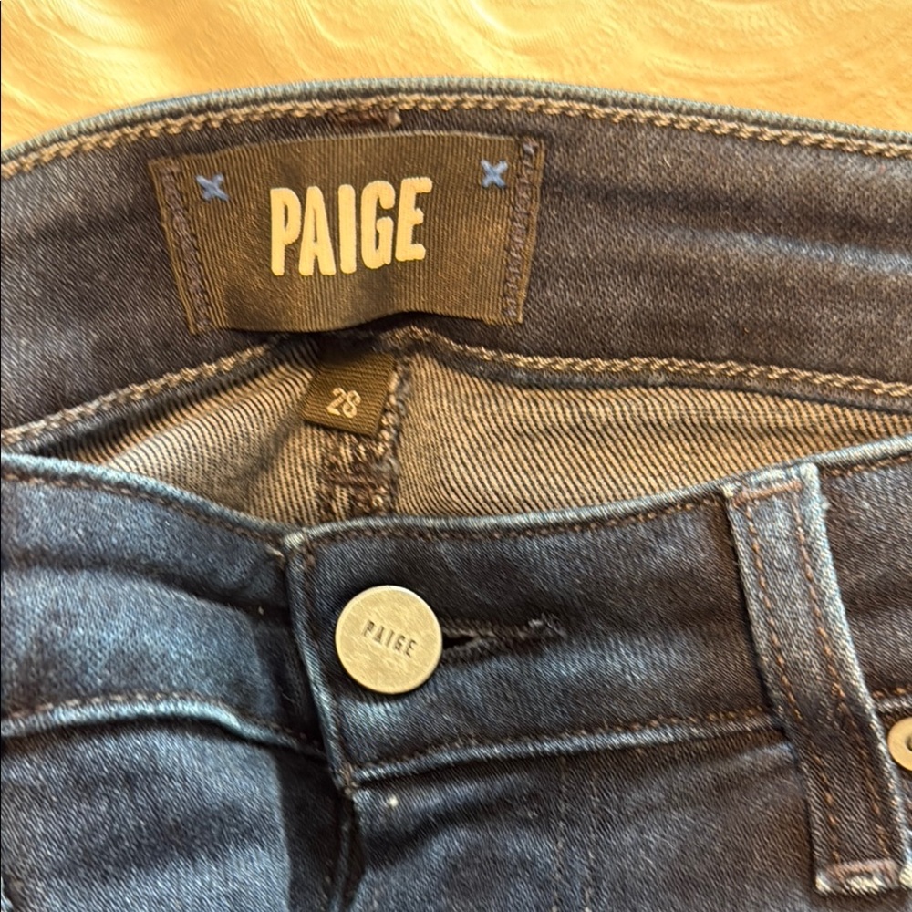 PAIGE beautiful dark rich Blue High Rise Flare Laurel Canyons Size28 worn once.